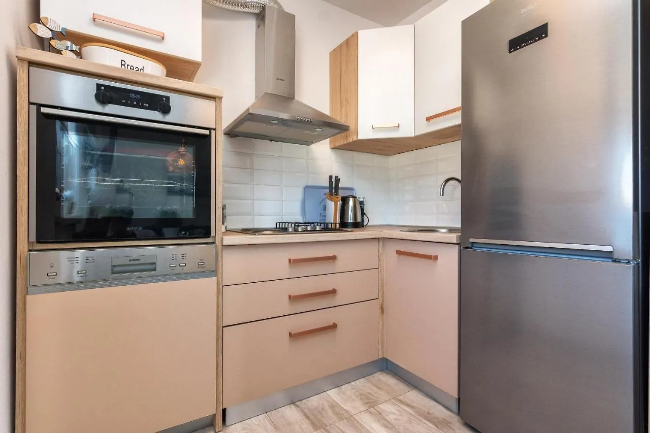 Tatil Evi Family Friendly House With A Swimming Pool Vir - Torovi - Vir - Pedinka, Vir - 18732 Villa Hırvatistan
